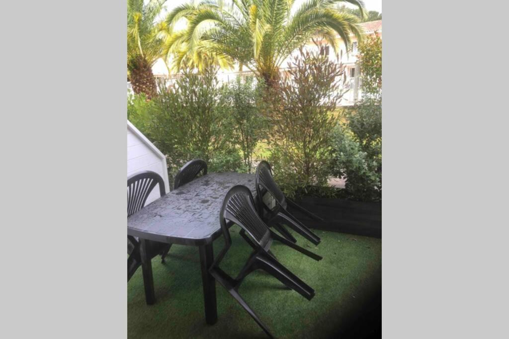 Appartement Residence Avec Piscine A Anglet Limite Biarritz Eksteriør billede